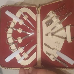 1950's Vanity Mamicure Travel Case